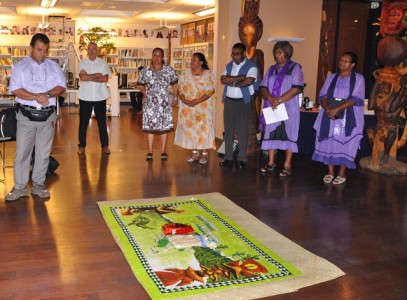 g à d MM.Gambey, Couralet, Mmes Pujapujane, Sipa, M. Trotro, Mmes Deteix et Caihe